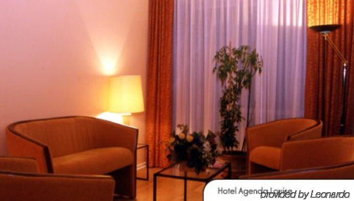 Aparthotel Residence Agenda Saint-Gilles Екстериор снимка