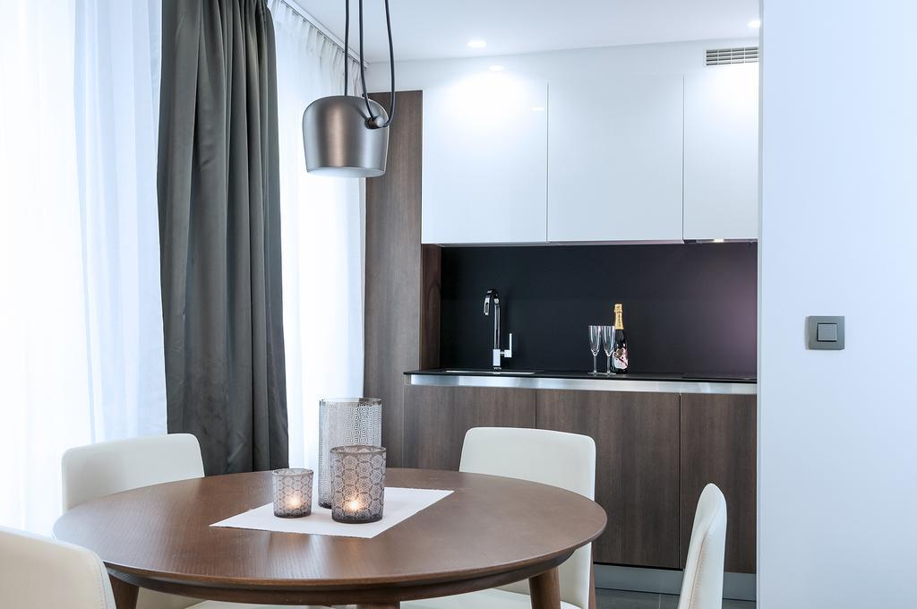 Aparthotel Residence Agenda Saint-Gilles Екстериор снимка