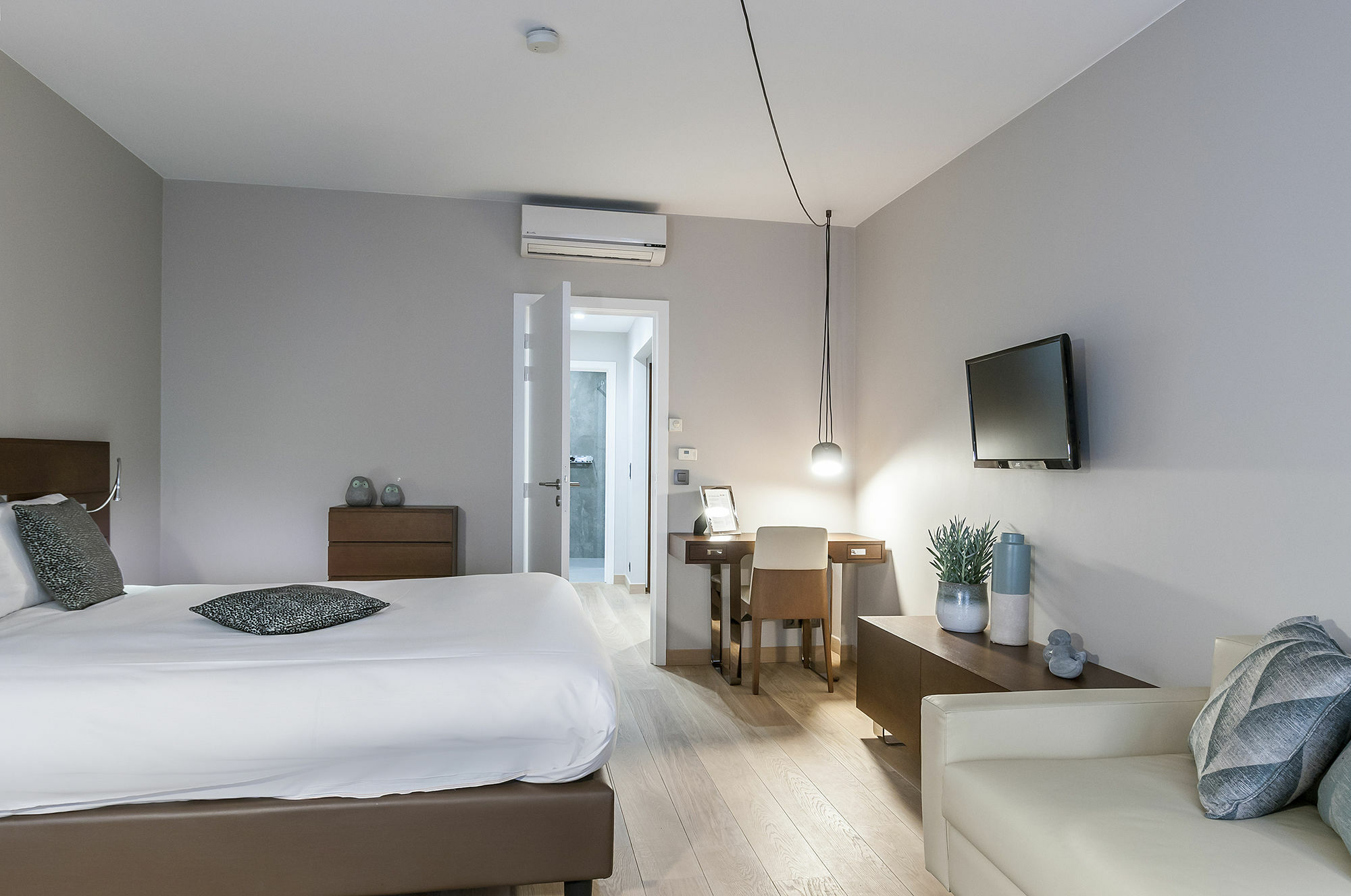 Aparthotel Residence Agenda Saint-Gilles Екстериор снимка