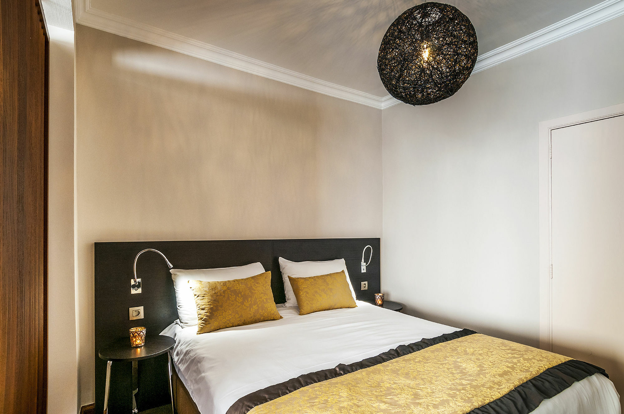 Aparthotel Residence Agenda Saint-Gilles Екстериор снимка